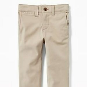 Nwt Light Weight Old Navy toddler 3T khakis